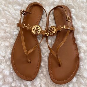 Patent leather sandals